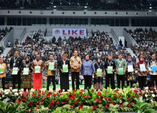 Mukim Dampingan AGC Terima SK Hutan Adat dari Presiden Jokowi WhatsApp Image 2023-09-26 at 14.38.53