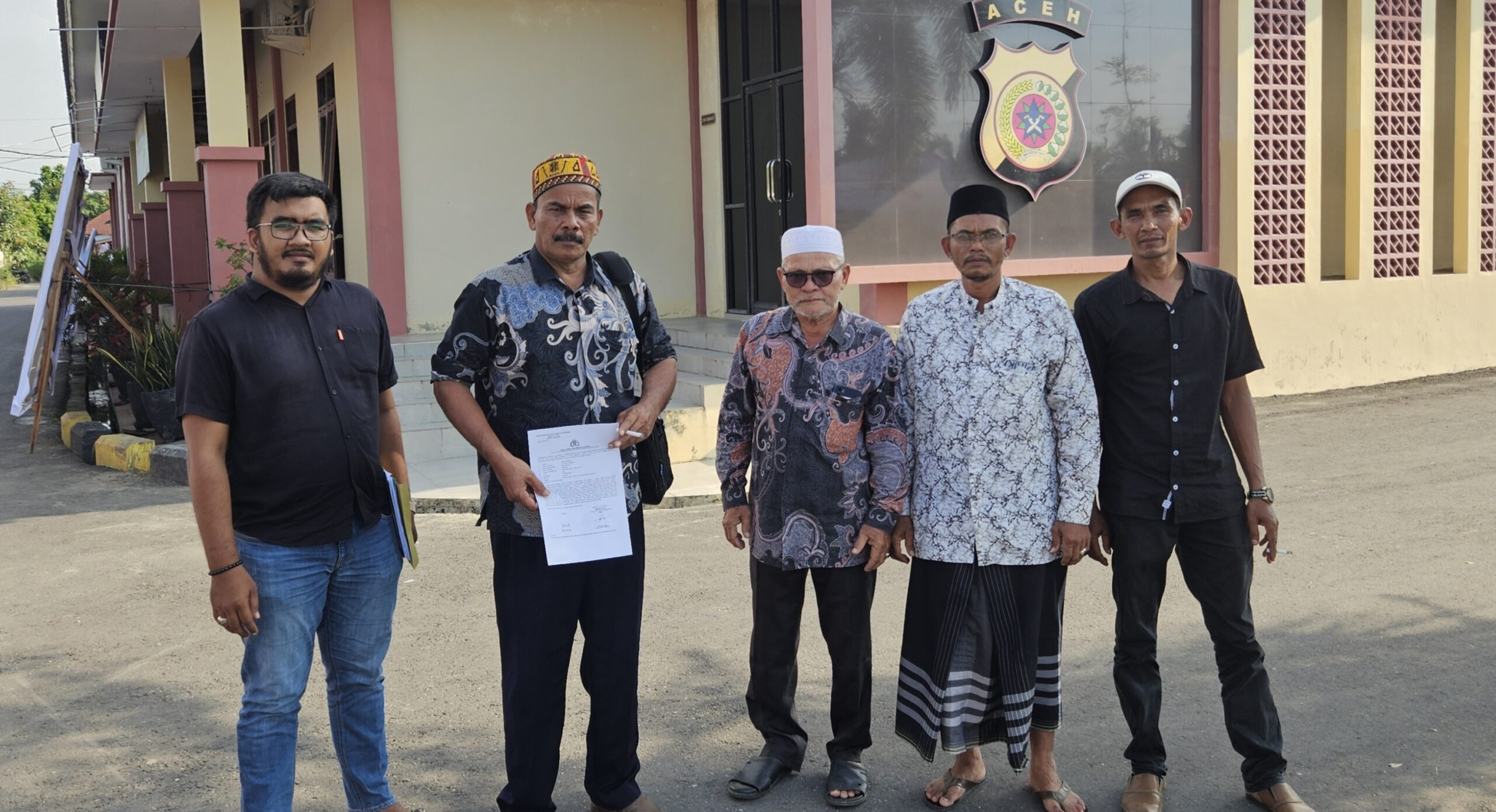 Patroli Hutan Adat Diadang dan Diancam, Imum Mukim Bireuen Tempuh Jalur Hukum.